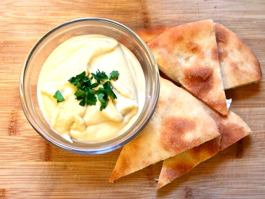 Pita Bread & Hummus