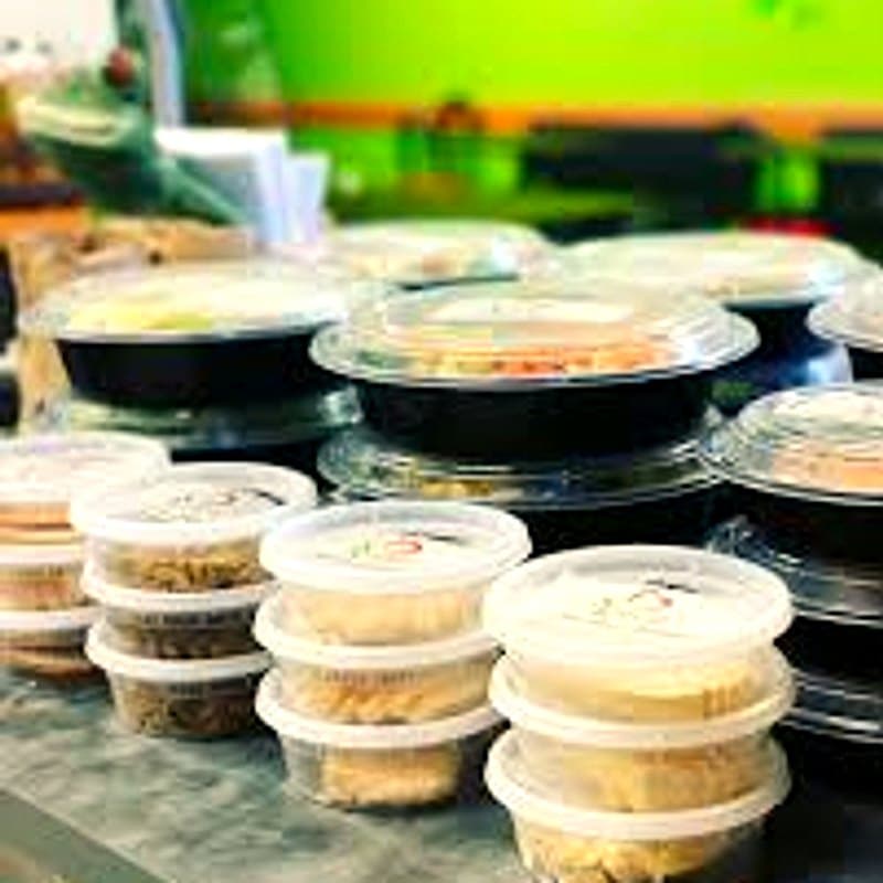 Garden's Gourmet meal prep containers